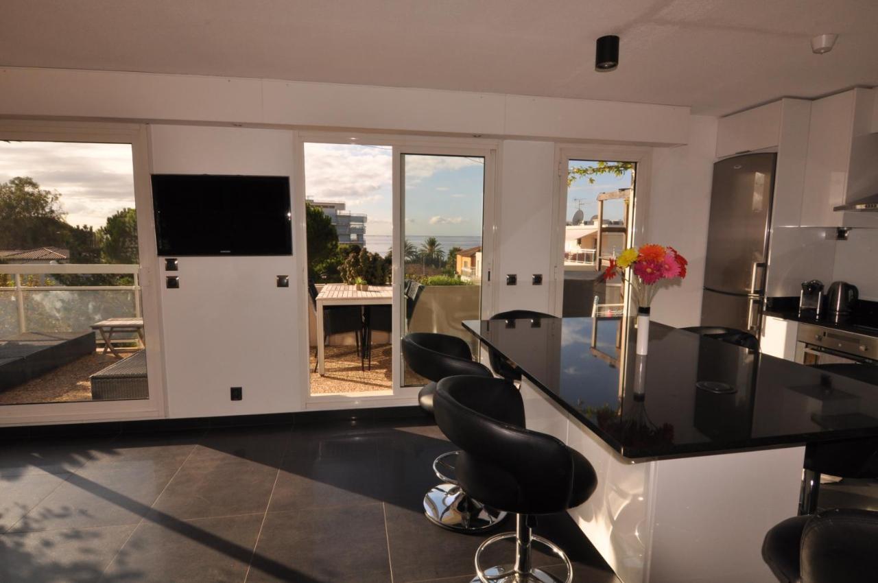 Apartment Gorgeous One-bedroom With Terrace And Sea View -stayinantibes- Bijou
