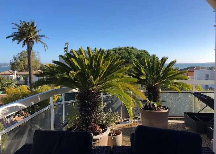Gorgeous One-Bedroom Apartment With Terrace And Sea View -Stayinantibes- Bijou Plage
